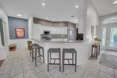 7180 SE 172nd Hazelwood Loop, The Villages, FL 32162 - Photo 15