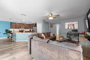 440 Kensington View Dr, Winter Haven, FL 33880 - Photo 3