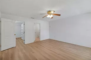 1203 Laurel Oak Ln, Lady Lake, FL 32159 - Photo 25