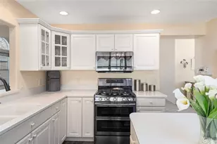 1529 Straton Way, The Villages, FL 32162 - Photo 5