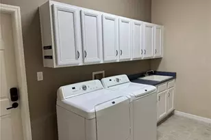 25501 Maurepas Ln, Leesburg, FL 34748 - Photo 57