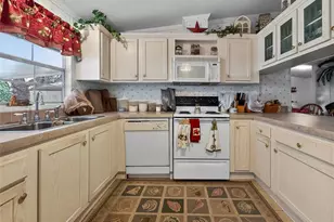 14150 SE 95th Ave, Summerfield, FL 34491 - Photo 9