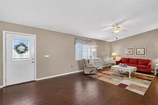 9750 SE 179th Pl, Summerfield, FL 34491 - Photo 3