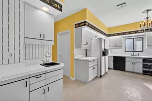 629 Sandlake Ct, Mount Dora, FL 32757 - Photo 33