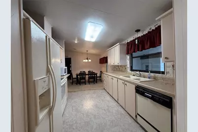 3937 Citrus Circle, Fruitland Park, FL 34731 - Photo 5