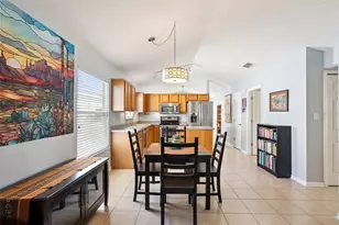 25205 Cranes Roost Cir, Leesburg, FL 34748 - Photo 5