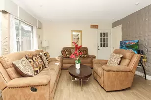 4173 Signal Hill Rd, Orlando, FL 32808 - Photo 9