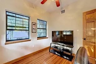 609 Homer St, Tavares, FL 32778 - Photo 23