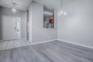 1321 Kellogg Dr, Tavares, FL 32778 - Photo 11