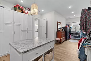 2765 Saddlebrook Cir, The Villages, FL 32162 - Photo 27