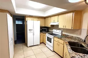 8954 SW 109th Ln, Ocala, FL 34481 - Photo 3