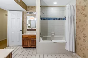 708 Santa Cruz Ln, Howey in the Hills, FL 34737 - Photo 33