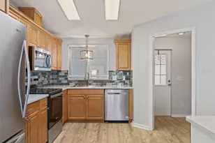 1613 Bay Meadows Ln, Lady Lake, FL 32159 - Photo 11