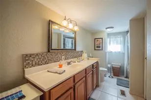 34205 Island Dr, Leesburg, FL 34788 - Photo 27