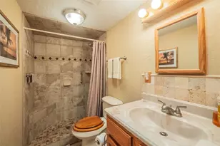 34205 Island Dr, Leesburg, FL 34788 - Photo 23