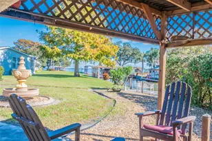 34205 Island Dr, Leesburg, FL 34788 - Photo 43