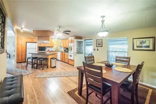 34205 Island Dr, Leesburg, FL 34788 - Photo 13