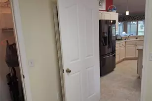 7886 SE 167th Mistwood Ln, The Villages, FL 32162 - Photo 37