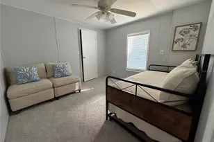 102 Robin Ln, Wildwood, FL 34785 - Photo 7