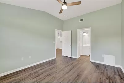 579 Juniper Way, Tavares, FL 32778 - Photo 19