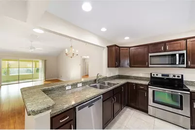 926 Long Leaf Lane, The Villages, FL 32163 - Photo 3