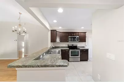 926 Long Leaf Lane, The Villages, FL 32163 - Photo 7