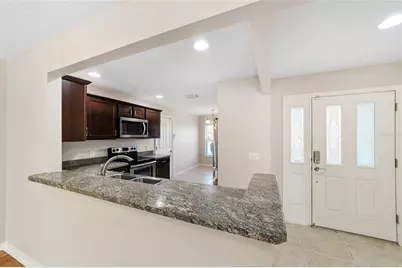 926 Long Leaf Lane, The Villages, FL 32163 - Photo 15