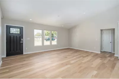 911 N 14th Street, Palatka, FL 32177 - Photo 17