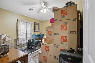 4542 Lemon St, Lady Lake, FL 32159 - Photo 7