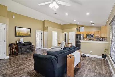 4542 Lemon Street, Lady Lake, FL 32159 - Photo 9