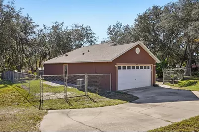 4542 Lemon Street, Lady Lake, FL 32159 - Photo 3