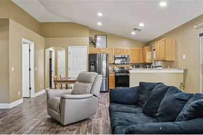 4542 Lemon Street, Lady Lake, FL 32159 - Photo 5