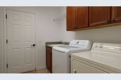 2473 Buttonwood Run, The Villages, FL 32162 - Photo 11