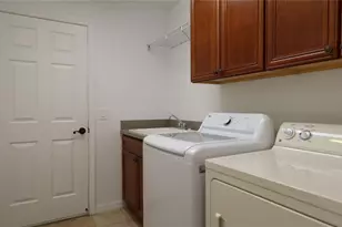 2473 Buttonwood Run, The Villages, FL 32162 - Photo 11