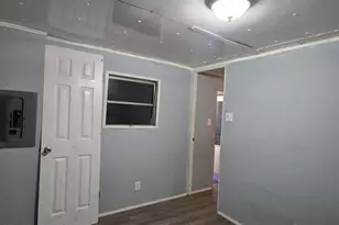 440 Alma St, Lady Lake, FL 32159 - Photo 9