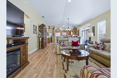 2121 Aber Lane, The Villages, FL 32163 - Photo 9