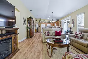 2121 Aber Ln, The Villages, FL 32163 - Photo 9