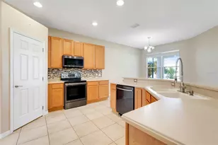 4572 Barbados Loop, Clermont, FL 34711 - Photo 13