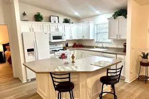 17766 SE 91st Poplar Terrace, The Villages, FL 32162 - Photo 11