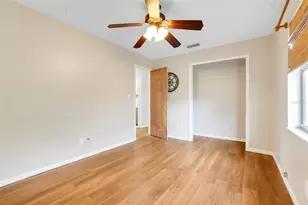 37032 Grays Airport Rd, Lady Lake, FL 32159 - Photo 19