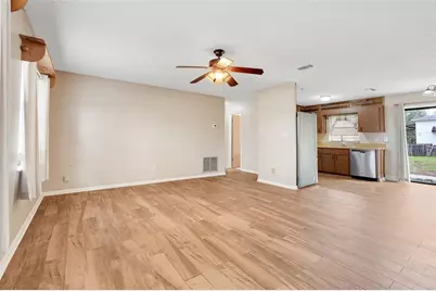 37032 Grays Airport Road, Lady Lake, FL 32159 - Photo 9