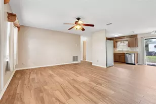 37032 Grays Airport Rd, Lady Lake, FL 32159 - Photo 9