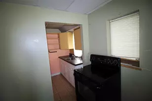 1079 W Magnolia St, Clermont, FL 34711 - Photo 5