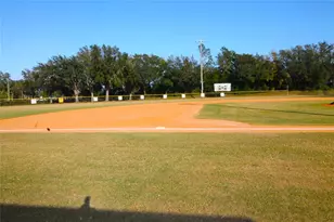 1079 W Magnolia St, Clermont, FL 34711 - Photo 11