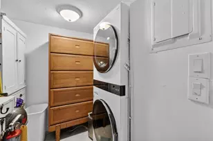 225 E 10th Ave, Mount Dora, FL 32757 - Photo 33