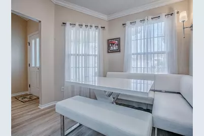 17300 SE 91st Lee Avenue, The Villages, FL 32162 - Photo 7