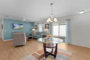 3734 Viscaya Ct, The Villages, FL 32163 - Photo 7