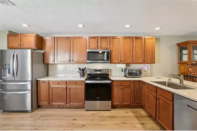 2216 Cypress Cove Drive #H3, Tavares, FL 32778 - Photo 7