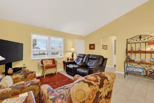 923 Camino Del Rey Dr, The Villages, FL 32159 - Photo 13