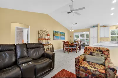 923 Camino Del Rey Drive, The Villages, FL 32159 - Photo 11